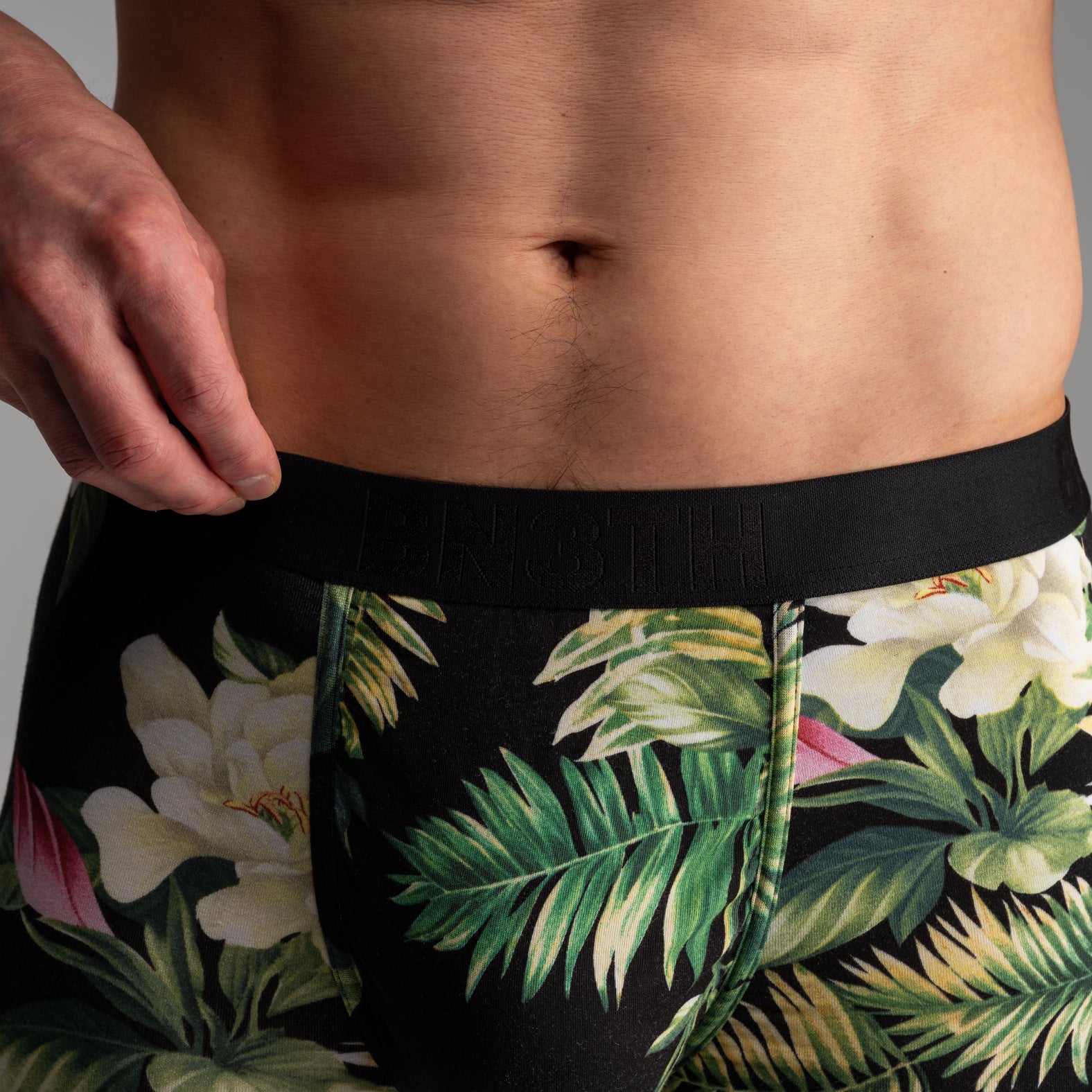 Classic Icon Boxer Brief:  Magnolia - Black - Image 7