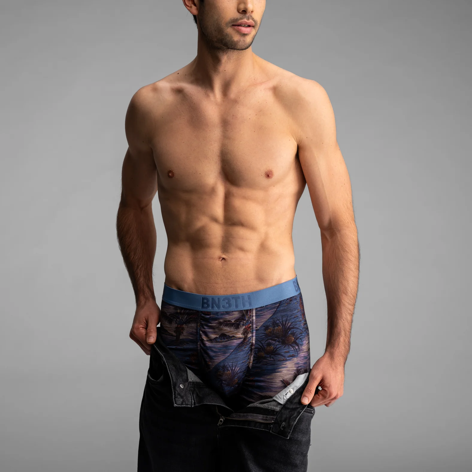 Classic Icon Trunk:  Vintage Tropics - Heather Fog - Image 6